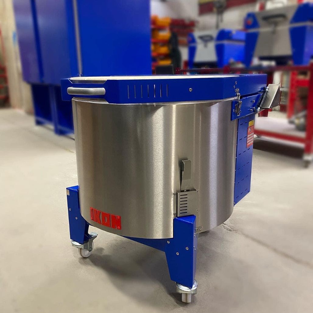 Kilncare Ikon V46 Top loading Kiln Side View With Closed Lid